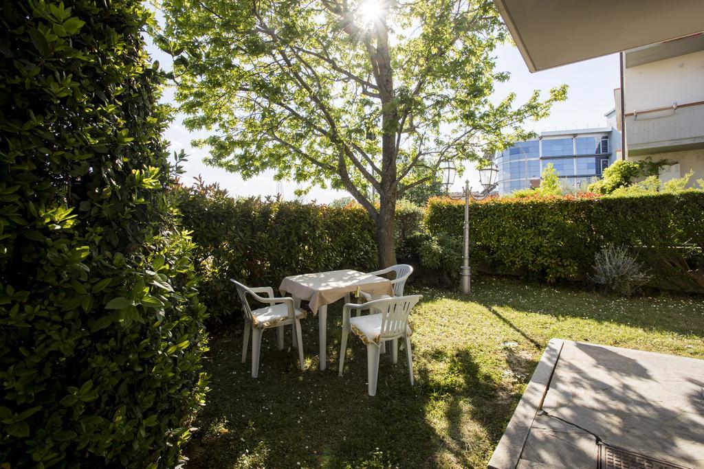 Appartement Dimora Rinaldi à Empoli Extérieur photo